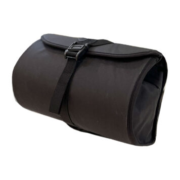 Wotancraft Y-Bag 8L in black, front and side view